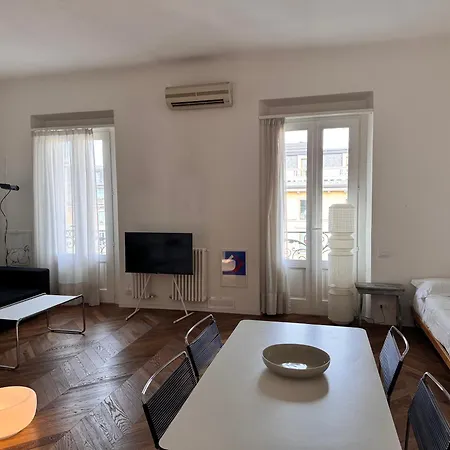 Pergolesi Nest - Authentic - Station * Μιλάνο