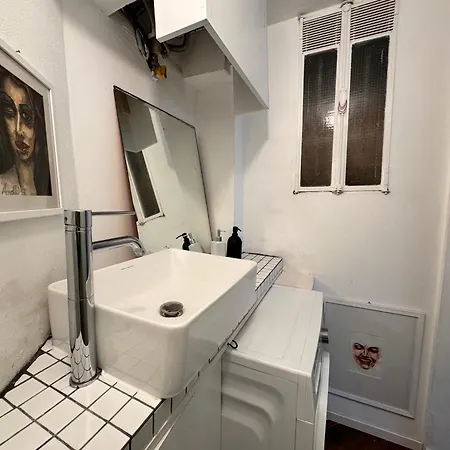 Pergolesi Nest - Authentic - Station *